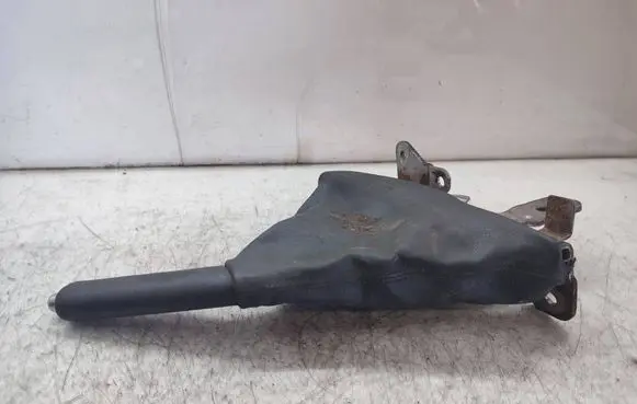 Nissan Navara Handbrake/parking brake lever assembly