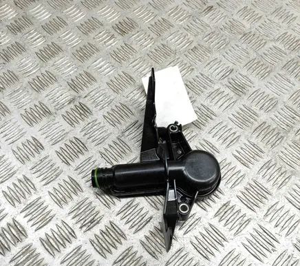 Volvo XC40 Oil sump strainer pipe 31430929