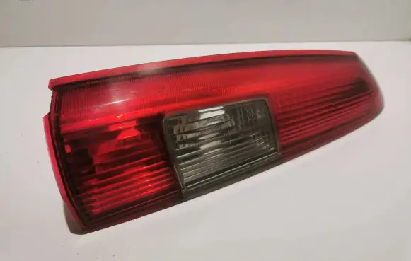 Volvo V70 Rear/tail lights 9154493 152843 9152493