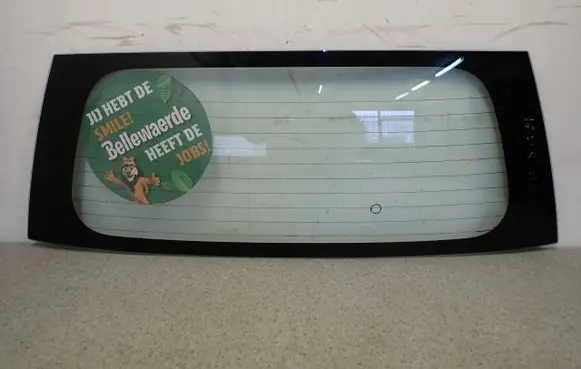 Suzuki Ignis Rear windscreen/windshield window 