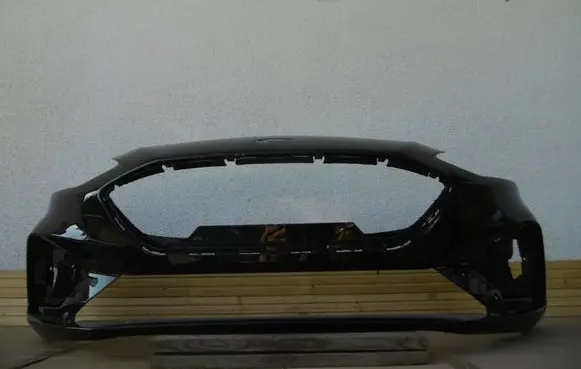 Ford Focus Front bumper 12767253859