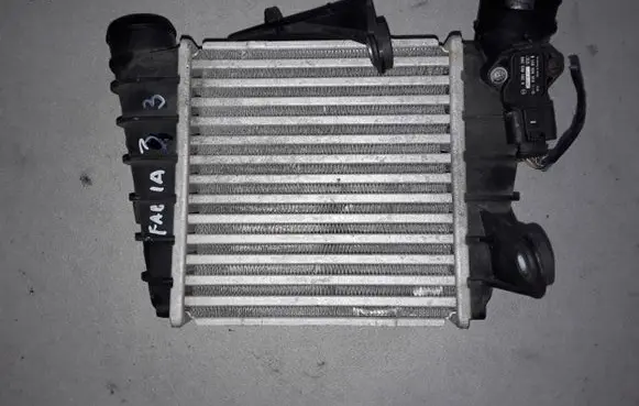 Skoda Fabia Mk2 (5J) Intercooler radiator 6Q0145804A