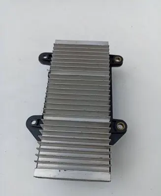 BMW 7 E65 E66 Power management control unit 6957026 524654 5ES00827017