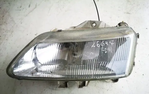 Renault Laguna I Headlight/headlamp 13996500 139965-00