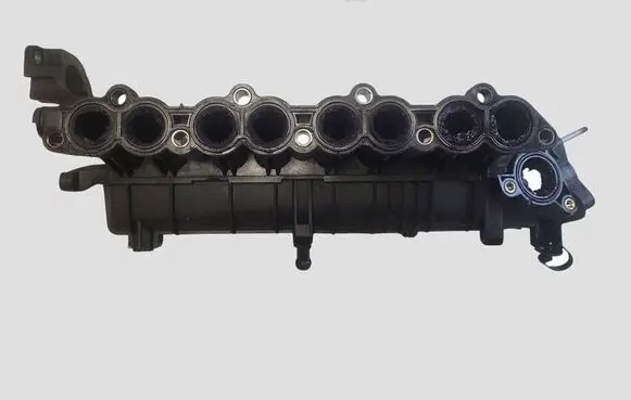 Hyundai i30 Intake manifold