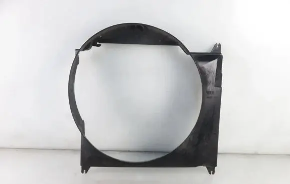Suzuki Vitara (ET/TA) Radiator cooling fan shroud