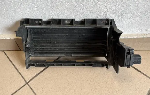 Hyundai Inster Intercooler air guide/duct channel 86992GX000