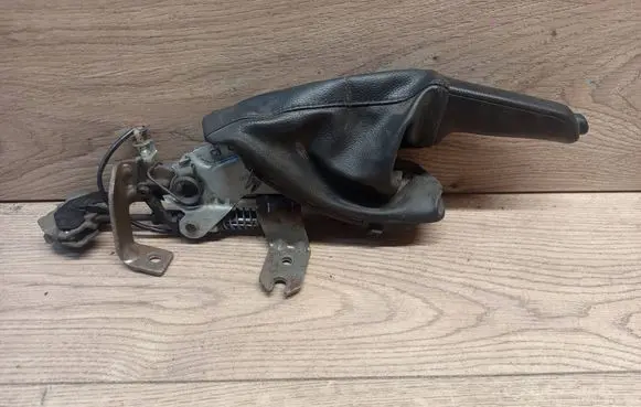 BMW 5 E60 E61 Handbrake/parking brake lever assembly 6761095 0020750 10689010