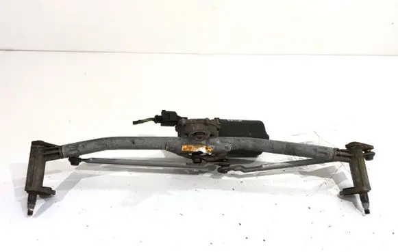 Skoda Octavia Mk1 (1U) Front wiper linkage and motor 1J1955113C