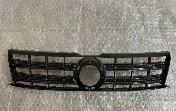 Volkswagen Amarok Front bumper upper radiator grill 2H6853655B