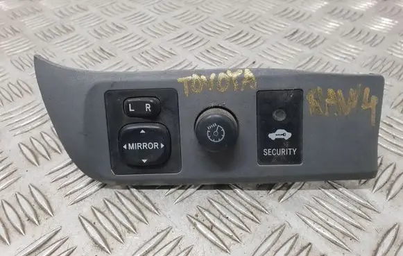 Toyota RAV 4 (XA20) Wing mirror switch 5544642020