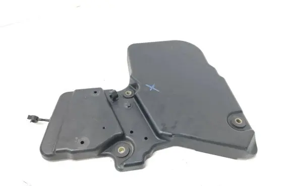 Volkswagen Touareg I Engine cover (trim)