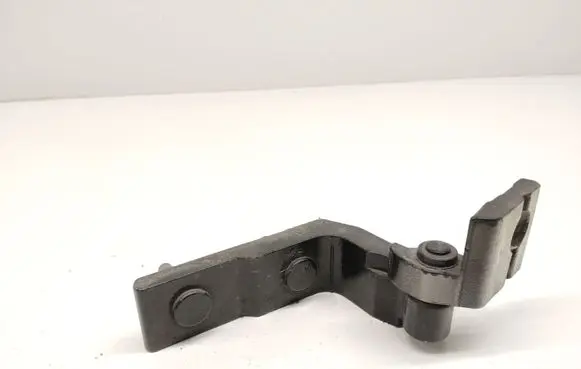 Mercedes-Benz A W177 Rear door lower hinge