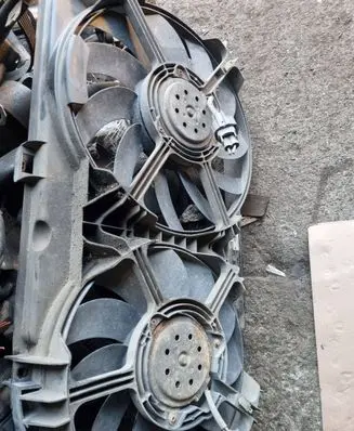 Chrysler Voyager Air conditioning (A/C) fan (condenser) CV6L0608U0 S00S898