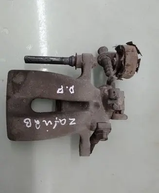 Opel Zafira B Rear brake caliper