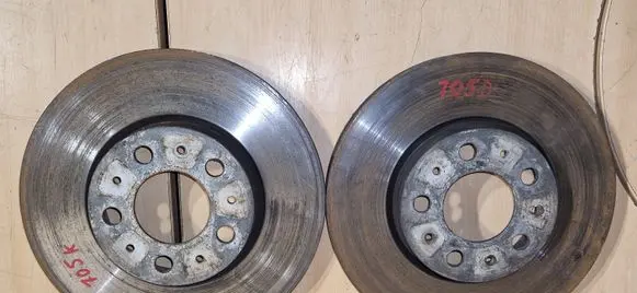 Volvo V70 Front brake disc