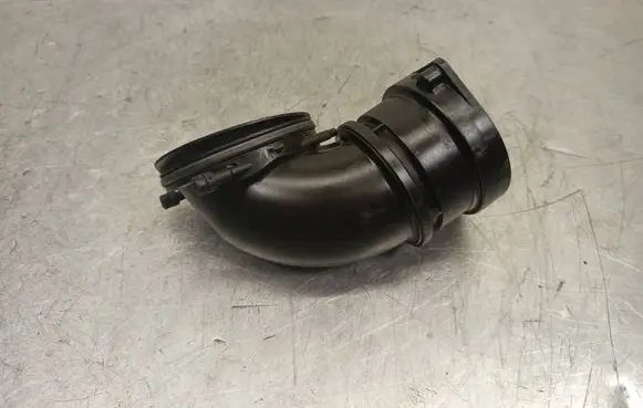 Porsche Cayenne (92A) Air intake hose/pipe 7P6129532