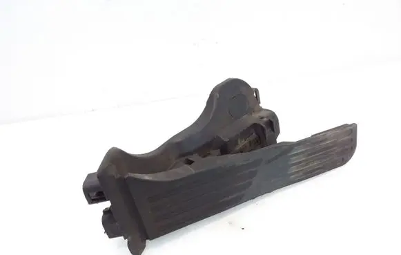 Volkswagen Jetta V Accelerator pedal position sensor 1K1721503P