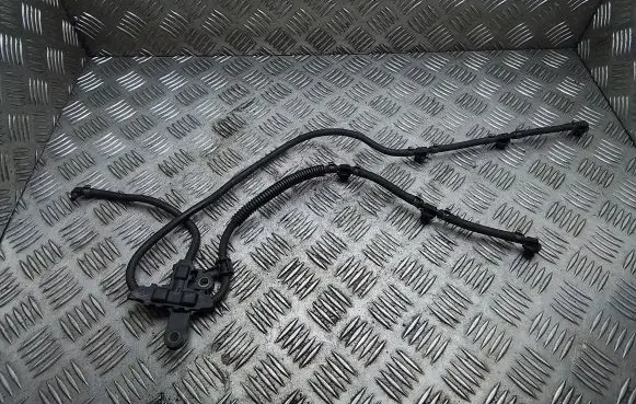 Mercedes-Benz CLS C219 Fuel return line/hose A6420780341