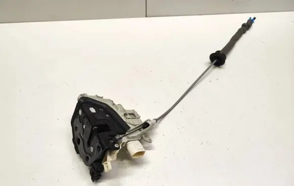 Audi Q7 4M Rear door lock 4G0839015C