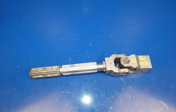 Mercedes-Benz CLA C117 X117 W117 Prop shaft universal joint 1922