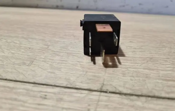 Volkswagen Golf VI Other relay 7N0951253 14180000