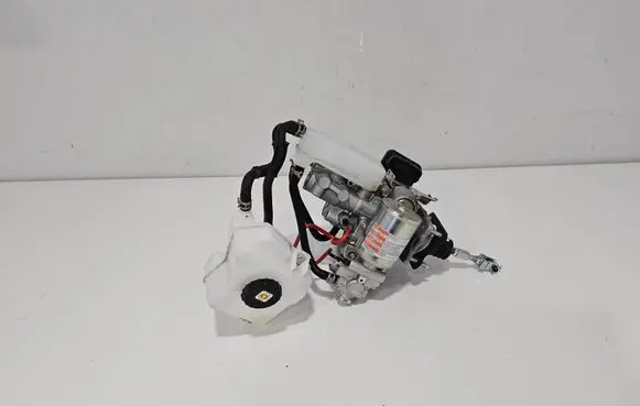 Toyota Sienna XL40 IV Brake booster 4705508021 4705545010 4707048100