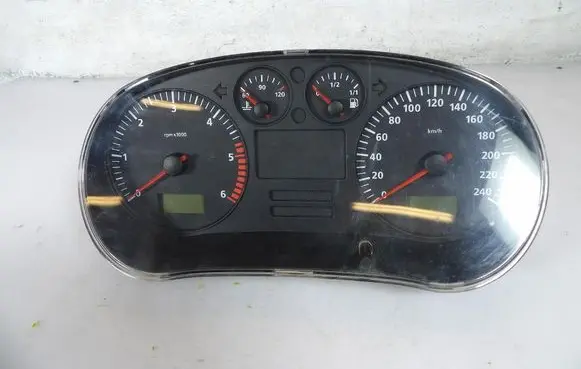 Seat Leon (1M) Speedometer (instrument cluster) W01M0920822D