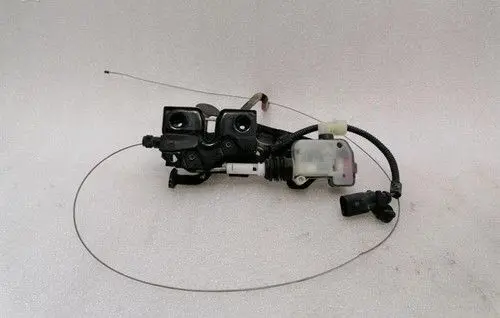 Porsche 911 991 Engine bonnet/hood lock/latch loop/hook 99151105304