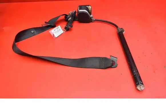 Volkswagen Golf III Front seatbelt 1H4857706