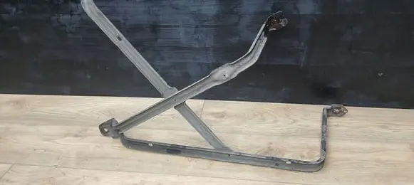 Peugeot Partner Fuel tank mounting bracket 