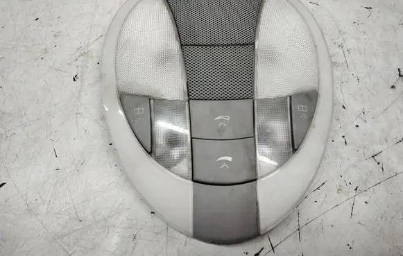 Mercedes-Benz E W211 Rear seat light A2118202201