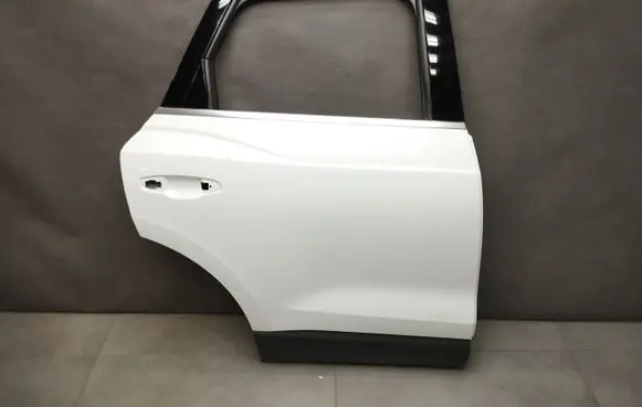Audi Q3 F3 Rear door 83A