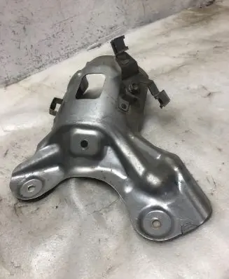 Mitsubishi Eclipse Cross Exhaust heat shield