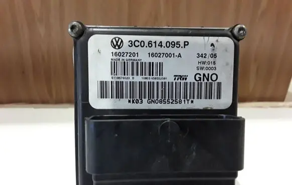Volkswagen PASSAT B6 ABS Pump 3C0614095P