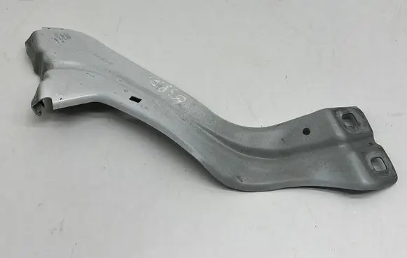 Audi Q3 F3 Fender mounting bracket 83A821150