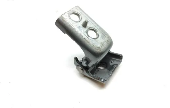 Citroen DS5 Front door lower hinge 