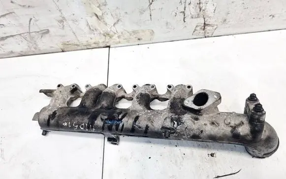 Volvo S70 V70 V70 XC Intake manifold 074129713R