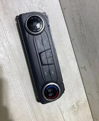 Ford Fiesta Climate control unit H1BT-19980-AL E1171573L
