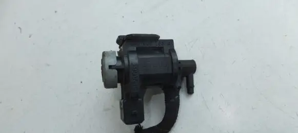 Volkswagen Multivan T4 Turbo solenoid valve 1J0906283
