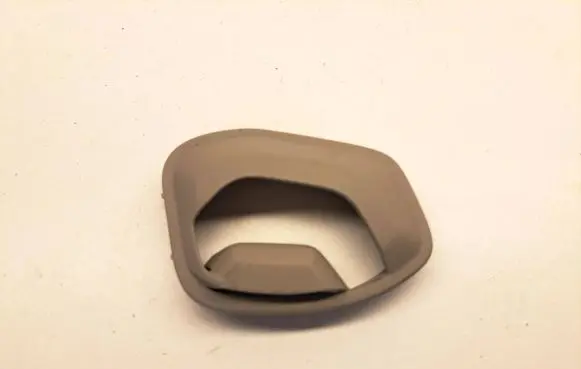 Volvo S80 Seat belt trim 9134220