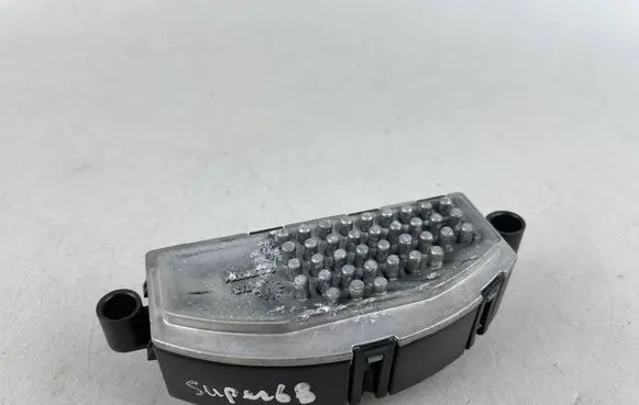 Skoda Superb B8 (3V) Heater blower motor/fan resistor 5Q0907521E