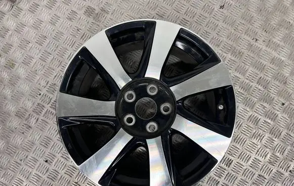 Toyota Mirai R17 alloy rim 