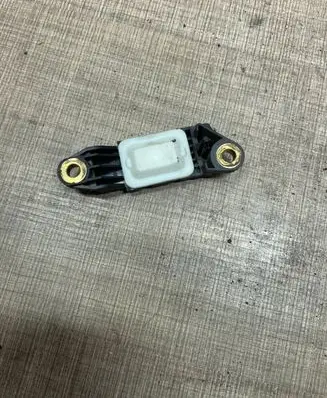 Mercedes-Benz C W203 Airbag deployment crash/impact sensor 001820912606q06