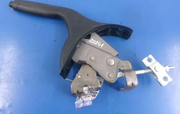 Hyundai i10 Handbrake/parking brake lever assembly