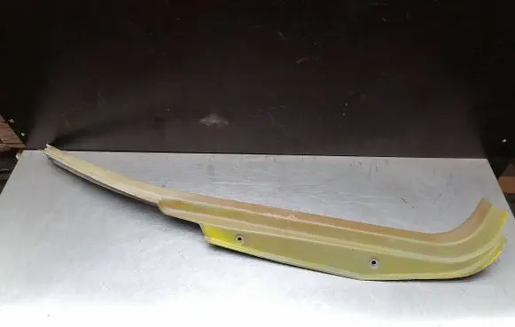 Nissan 240ZX, 280ZX, 300ZX (B) pillar trim (bottom)