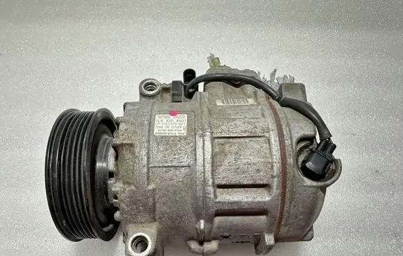 Volkswagen Touareg I Air conditioning (A/C) compressor (pump) 7L6820803T 7SEU17C 4471909085