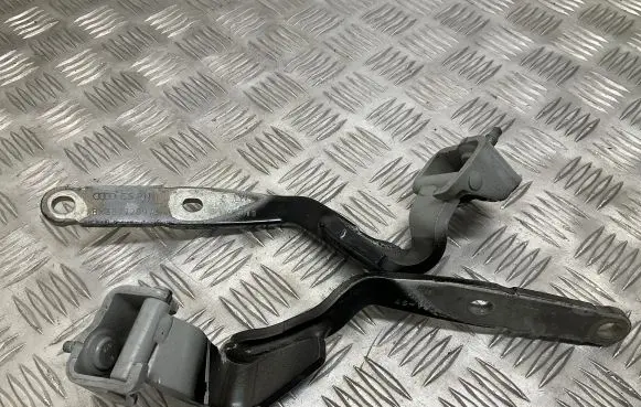 Audi A1 Tailgate/trunk/boot hinge 8X3827300A 8X3827299A