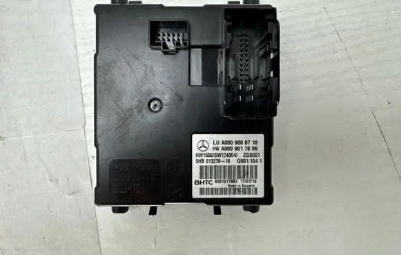 Mercedes-Benz E W213 Air conditioning/heating control unit A0009008718 A0009017606 5HB01327018