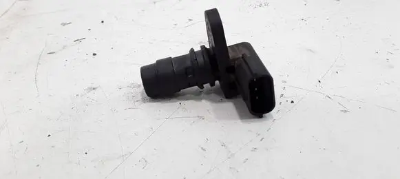 Volvo V70 Camshaft position sensor 8627354